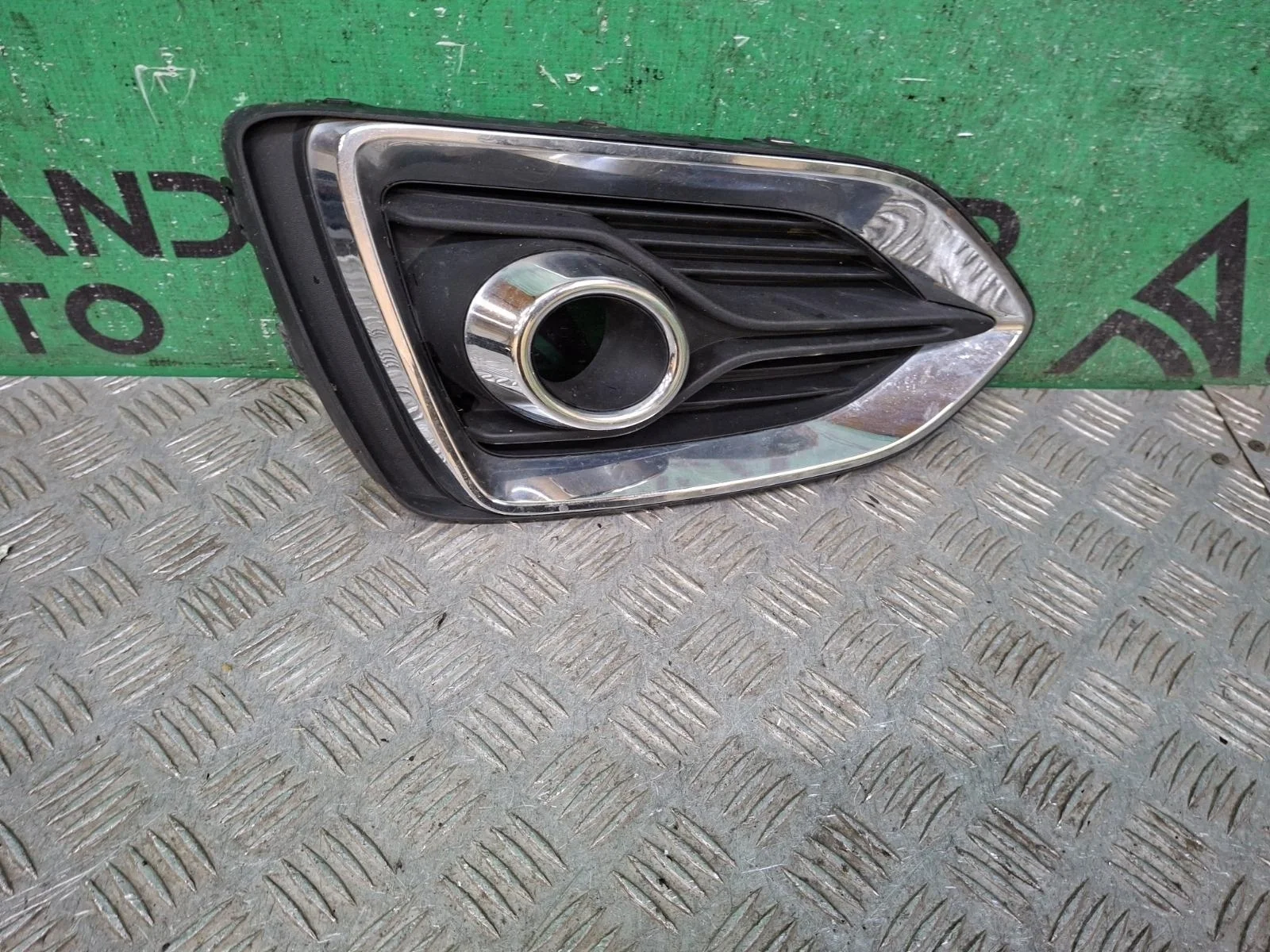 Окантовка птф Hyundai Solaris 2017-2020 86521H5010 2, левая