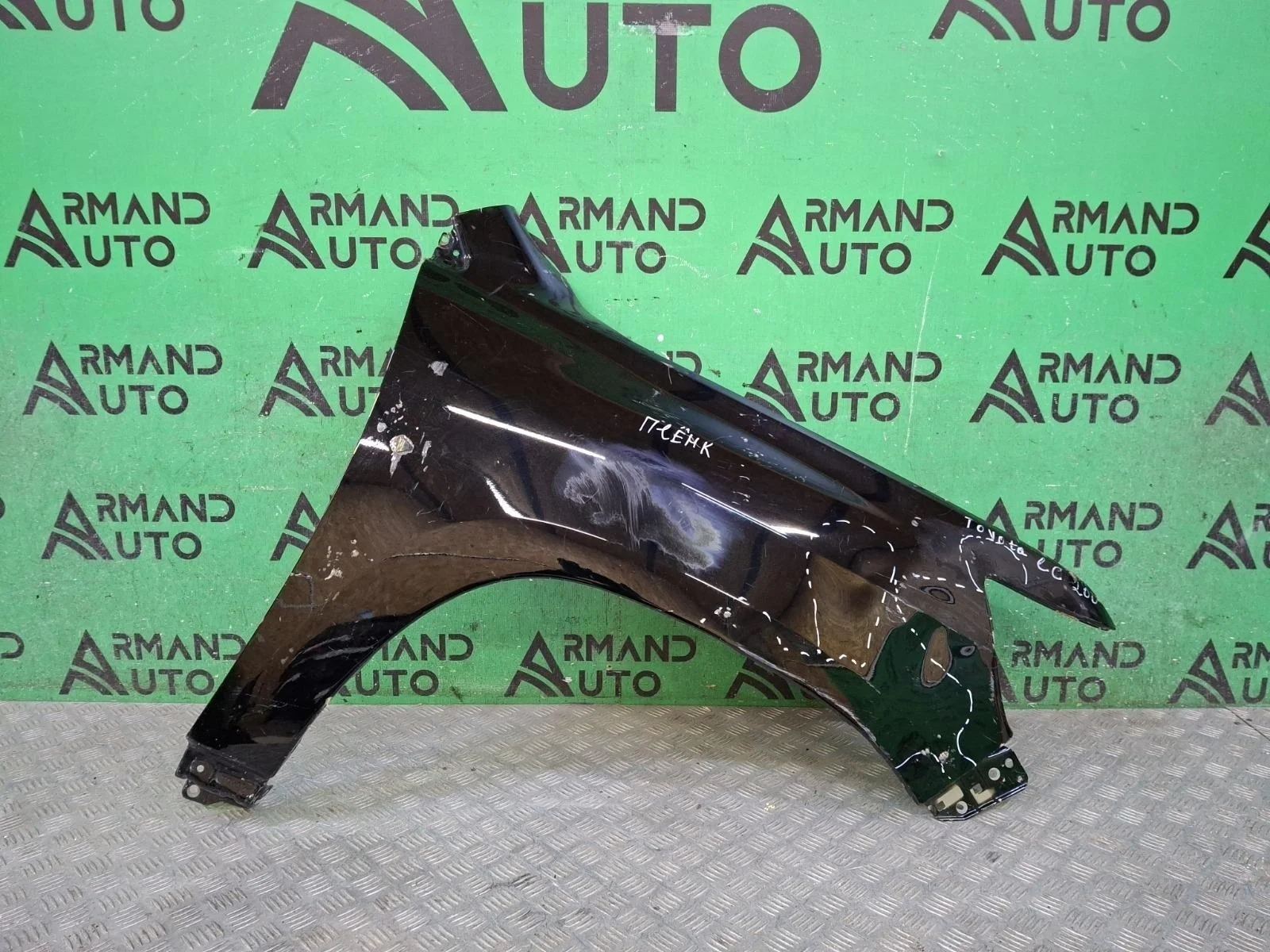Крыло Toyota Land Cruiser 2015-2021 5380160D50 200, переднее правое