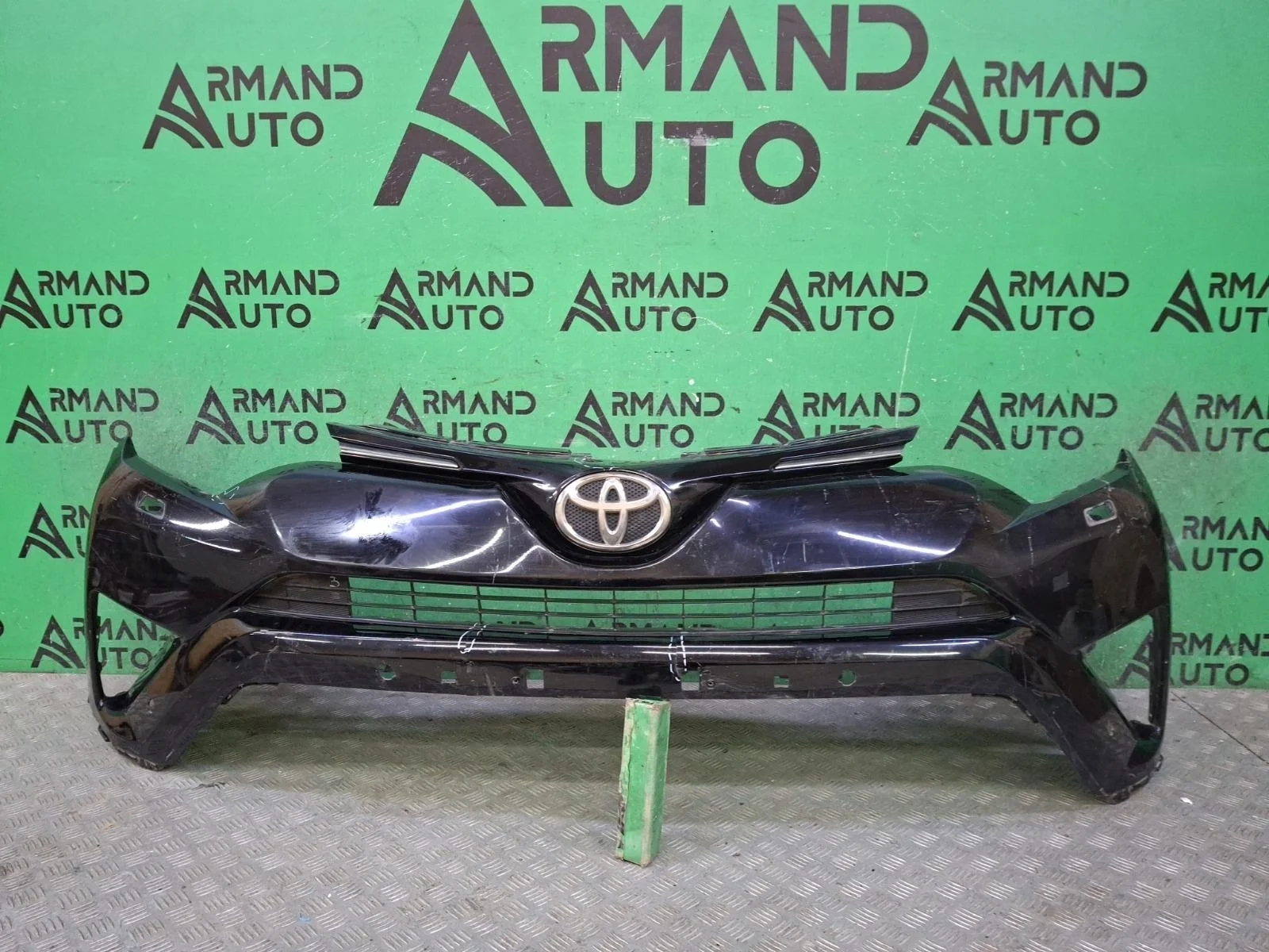 Бампер Toyota RAV4 2015-2019 521190R917 4 CA40, передний