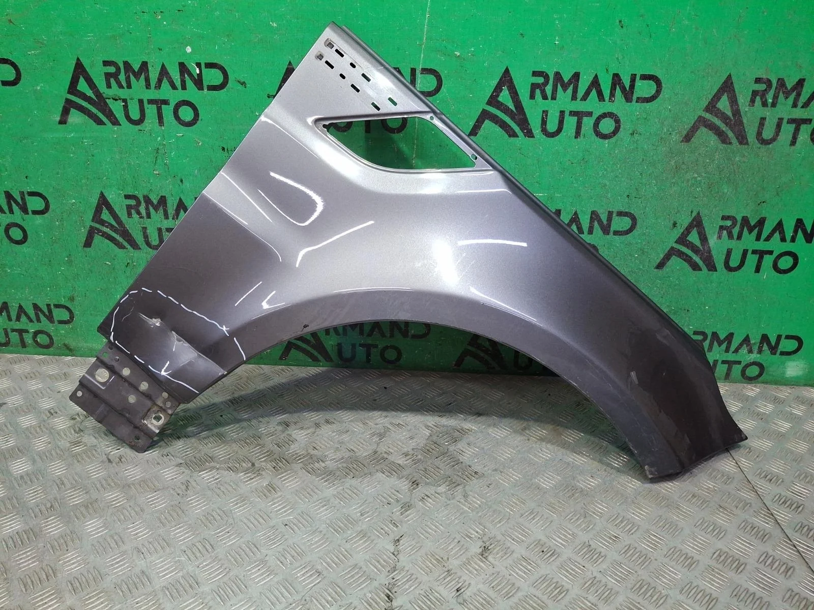 Крыло Land Rover Range Rover Sport 2013-2017 LR061823 2 L494, переднее правое