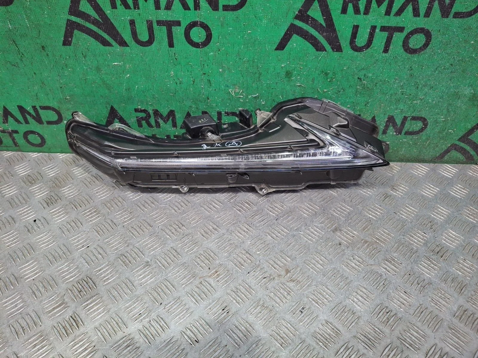Дхо Lexus NX 2014-2021 8161078090 1, правое
