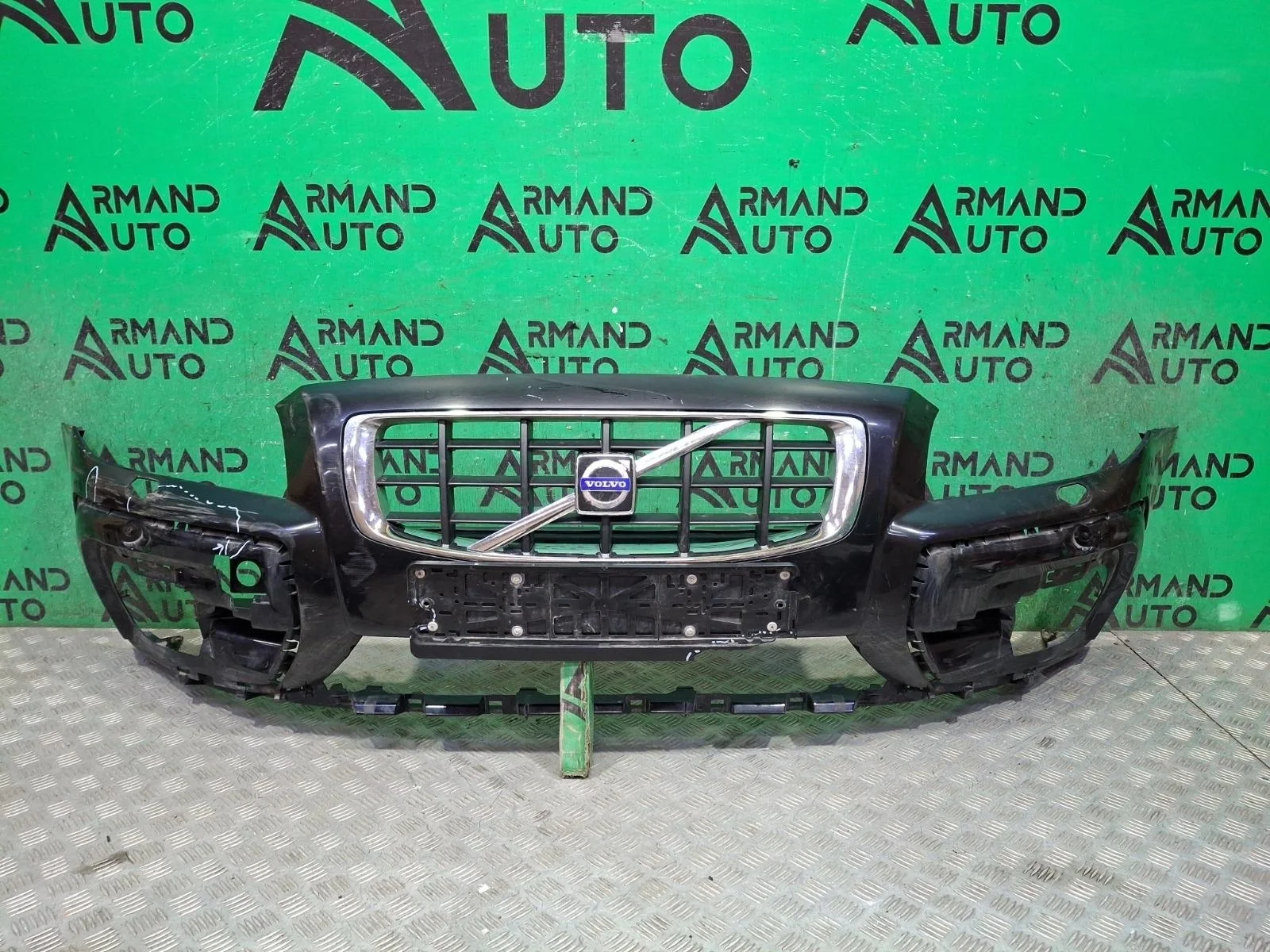 Бампер Volvo XC70 2007-2016 39862840 2, передний