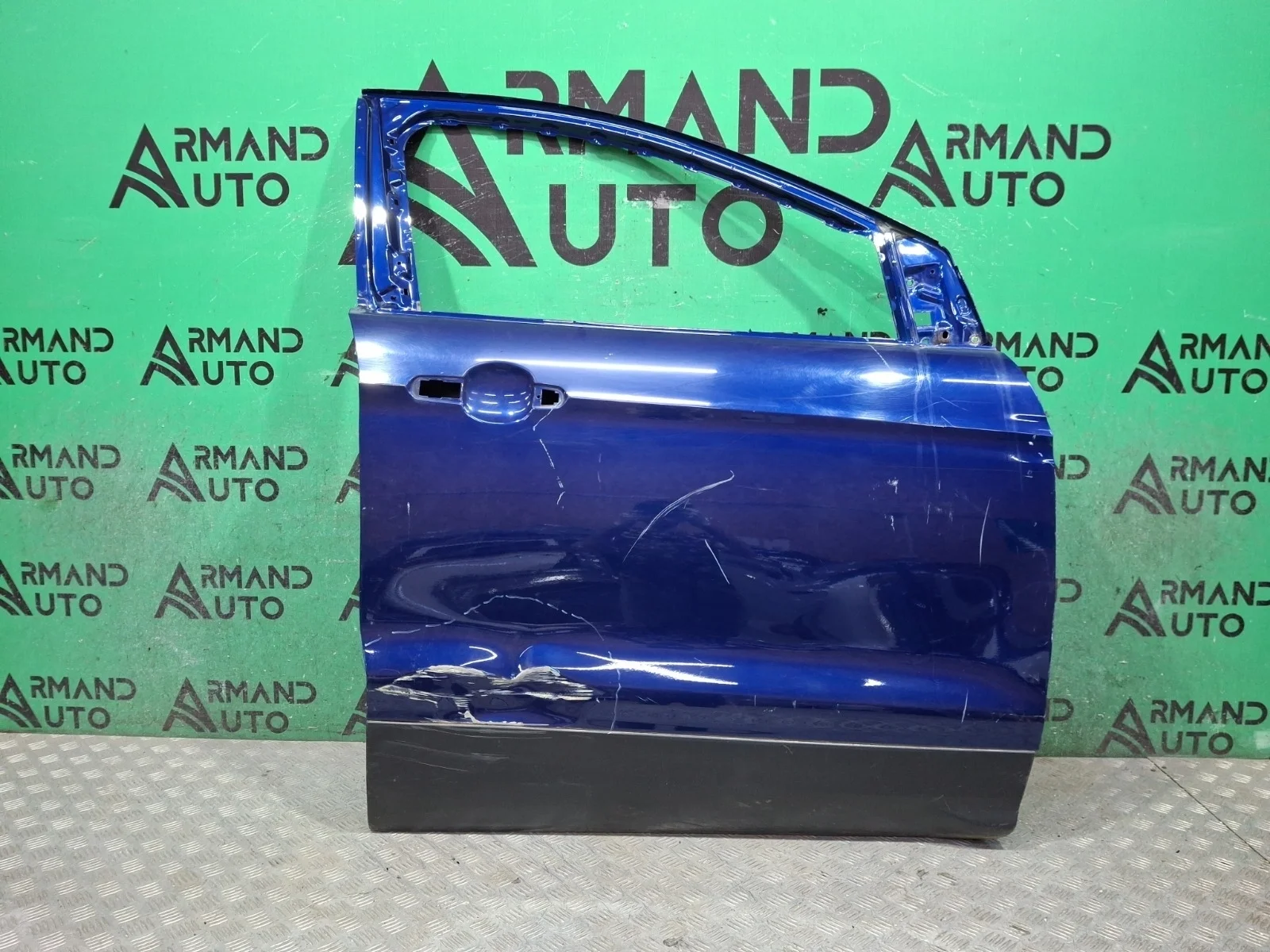Дверь Ford Kuga 2012-2019 2387793 2 CBS, передняя правая