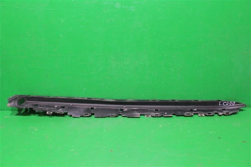 Подножка порога TOYOTA LAND CRUISER 2012-2021 5177960120 200, правая