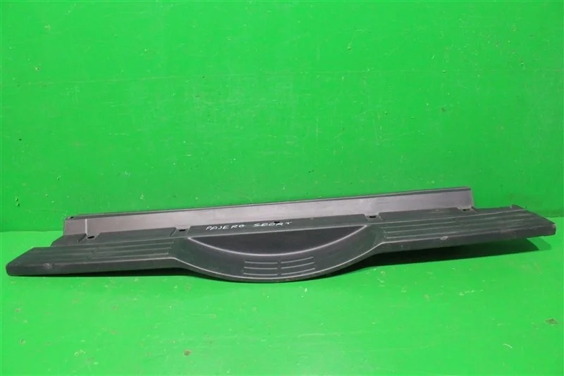 Накладка бампера верхняя MITSUBISHI PAJERO 2006-2022 6410A186 4, задняя