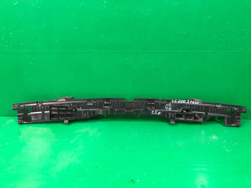 Кронштейн бампера TOYOTA LAND CRUISER 2015-2021 5261560081 200, задний