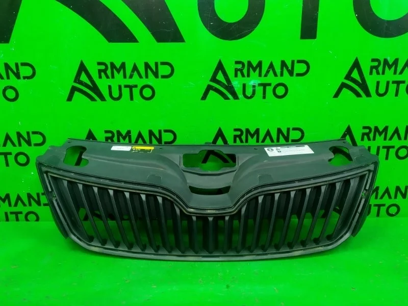 Решетка радиатора SKODA RAPID 2014-2020 5JA8536689B9 1