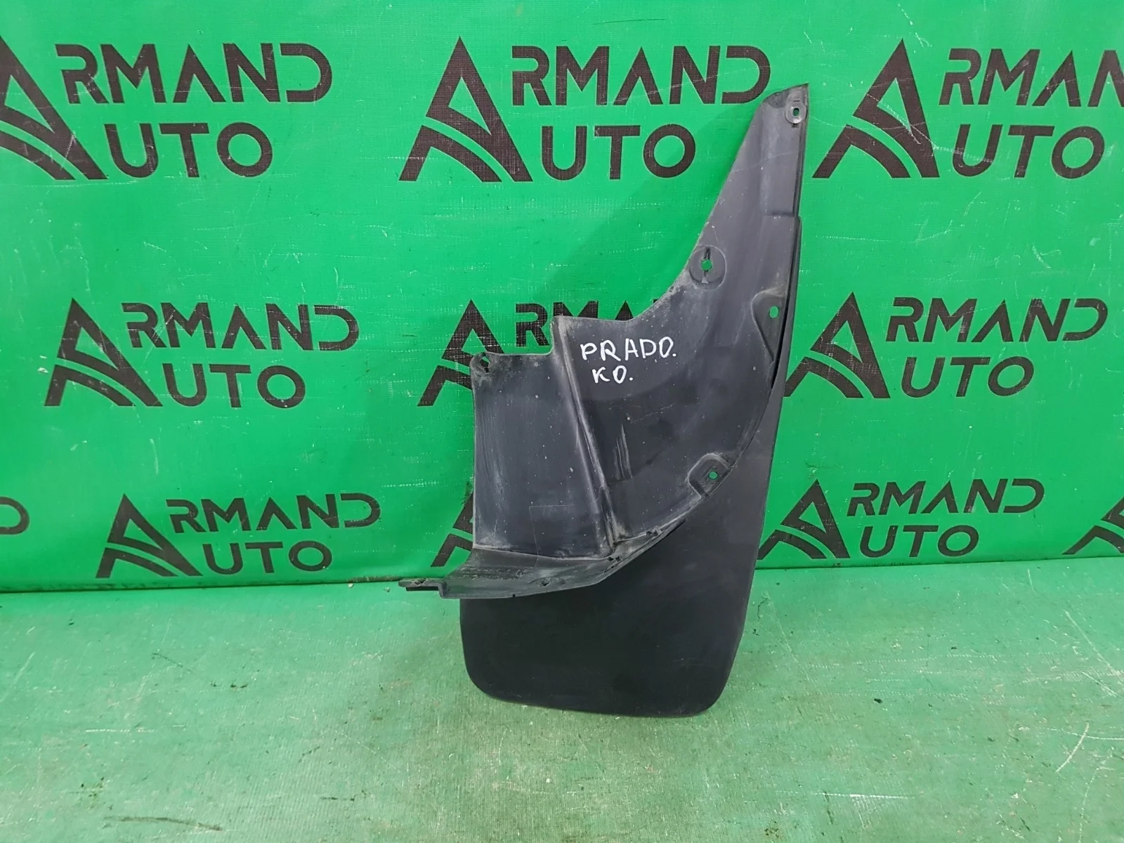 Брызговик TOYOTA LAND CRUISER PRADO 2009-2024 7662560330 150, задний правый