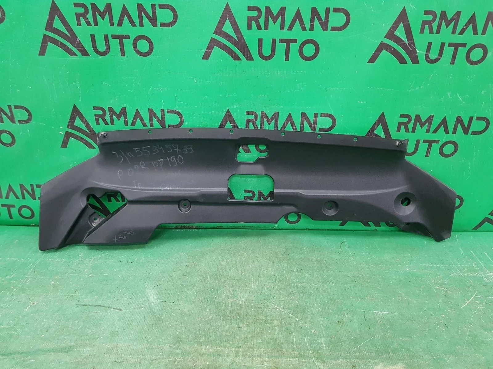 Кожух замка капота MITSUBISHI ASX 2010-нв 6400C948 1 GA0