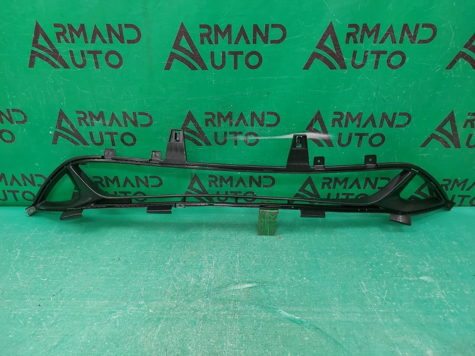 Накладка бампера Kia Optima 2018-2020 86562D4500 4 JF, передняя