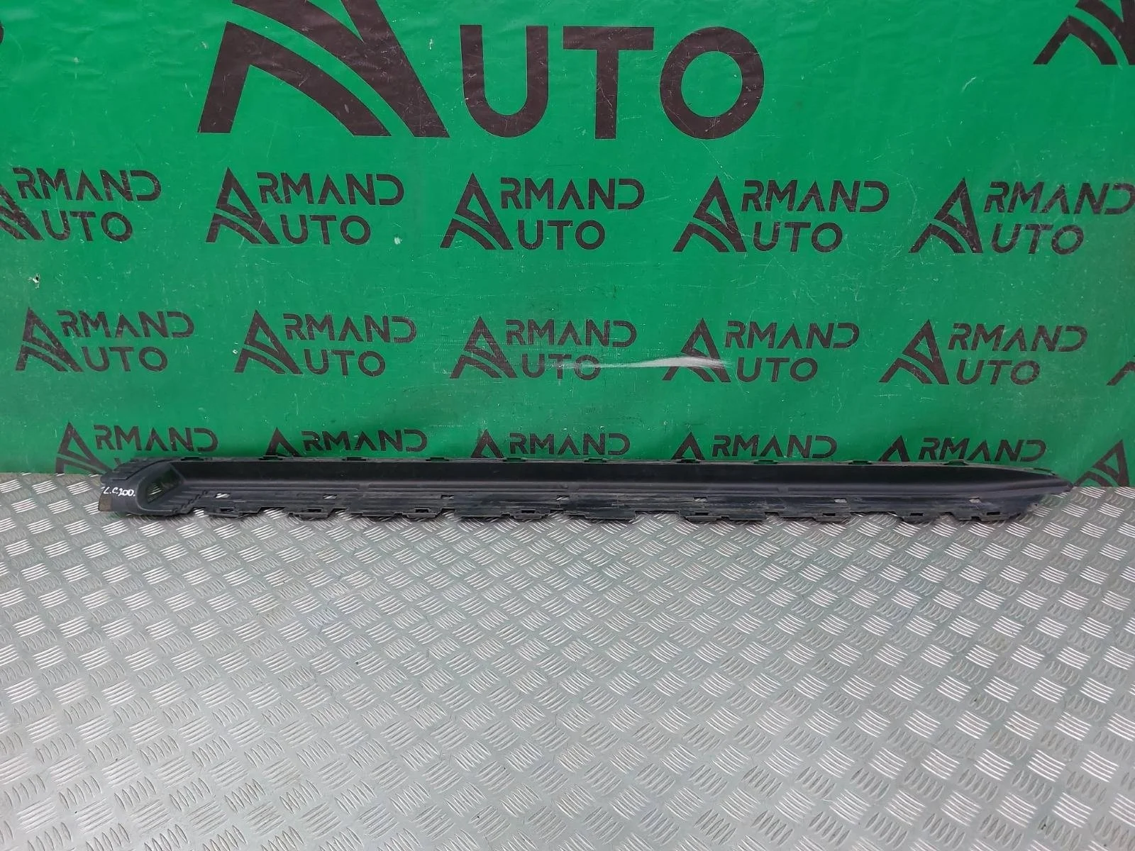 Подножка порога Toyota Land Cruiser 2012-2021 5177960120 200, правая