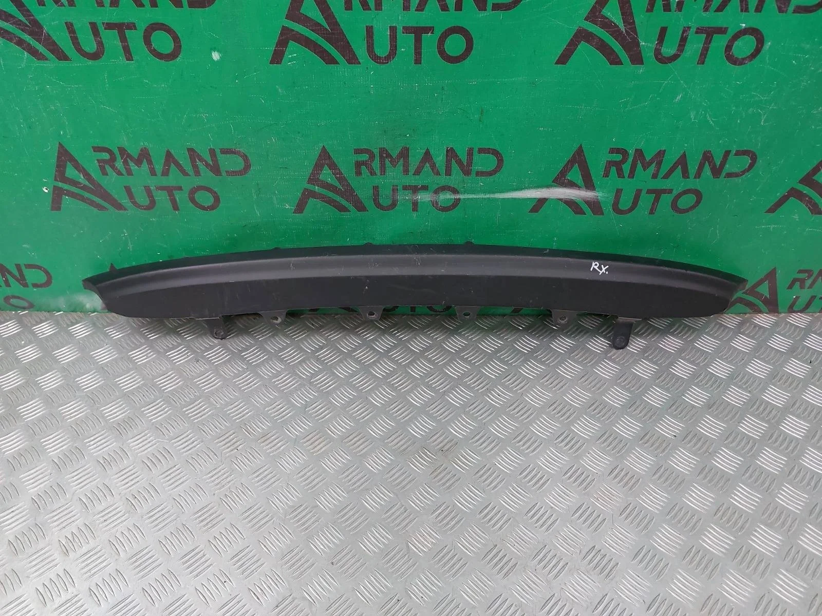 Накладка бампера Toyota Camry 2014-2017 5216933020 7 XV50, задняя