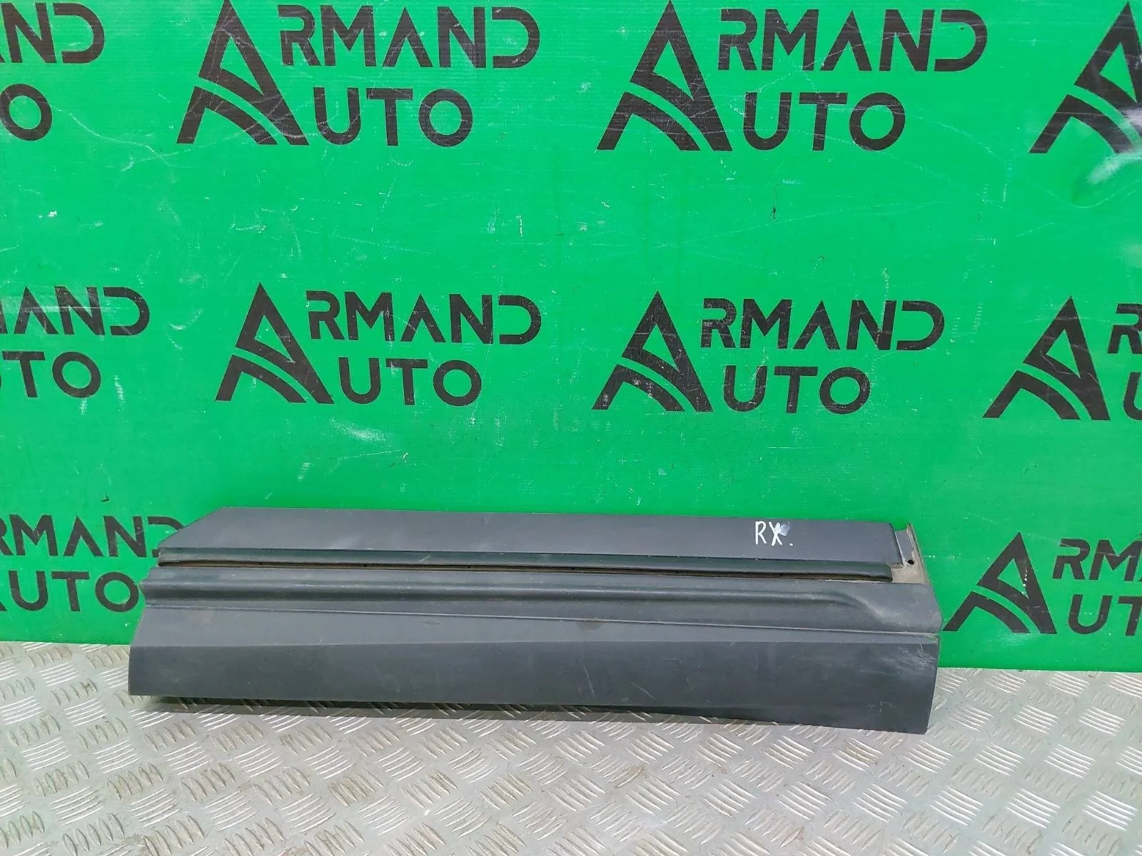 Молдинг двери Lexus RX 2015-2022 7507548140 4 AL20, задний правый