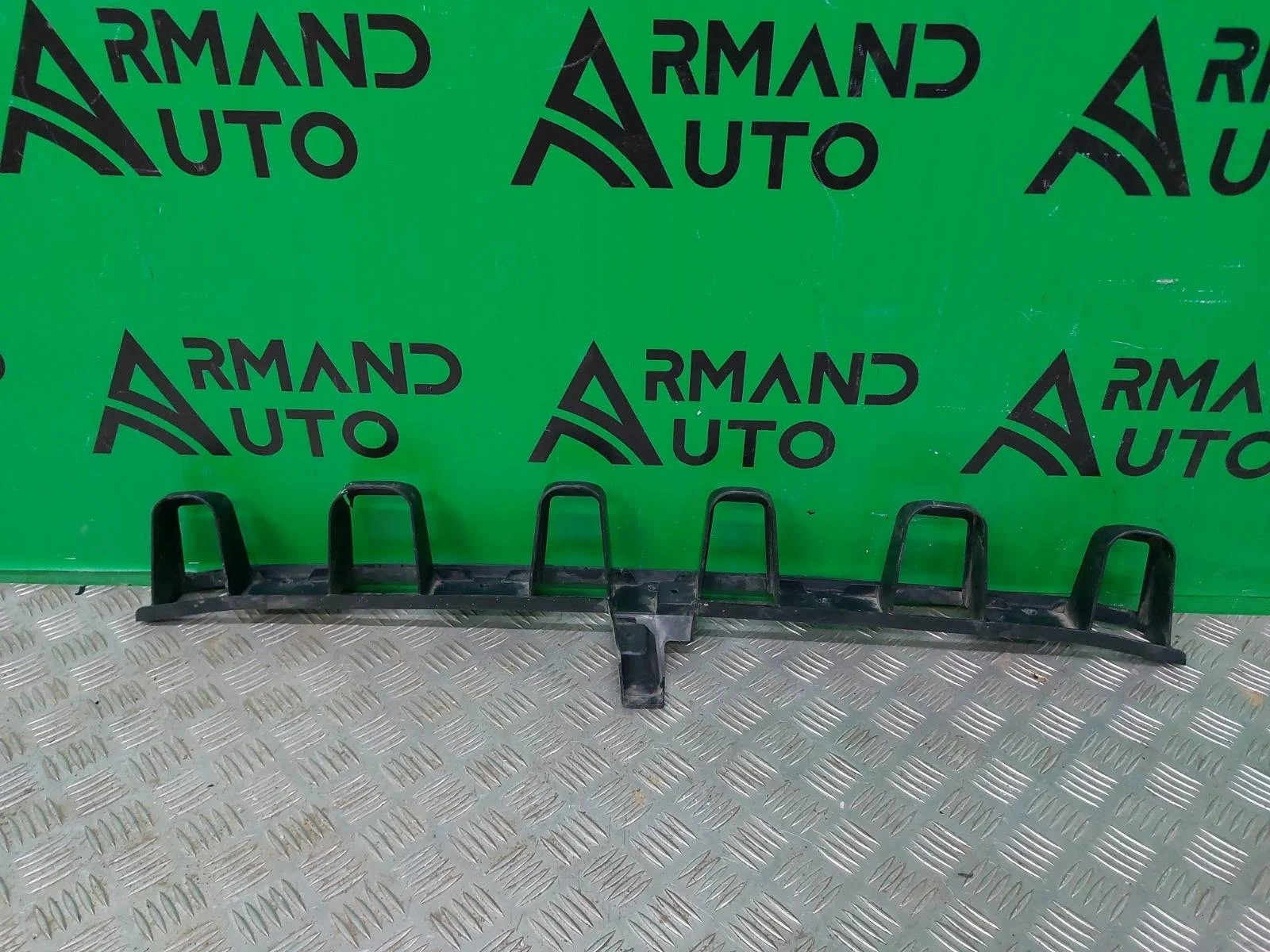 Абсорбер бампера Ford Focus 2011-2019 1748862 3, задний