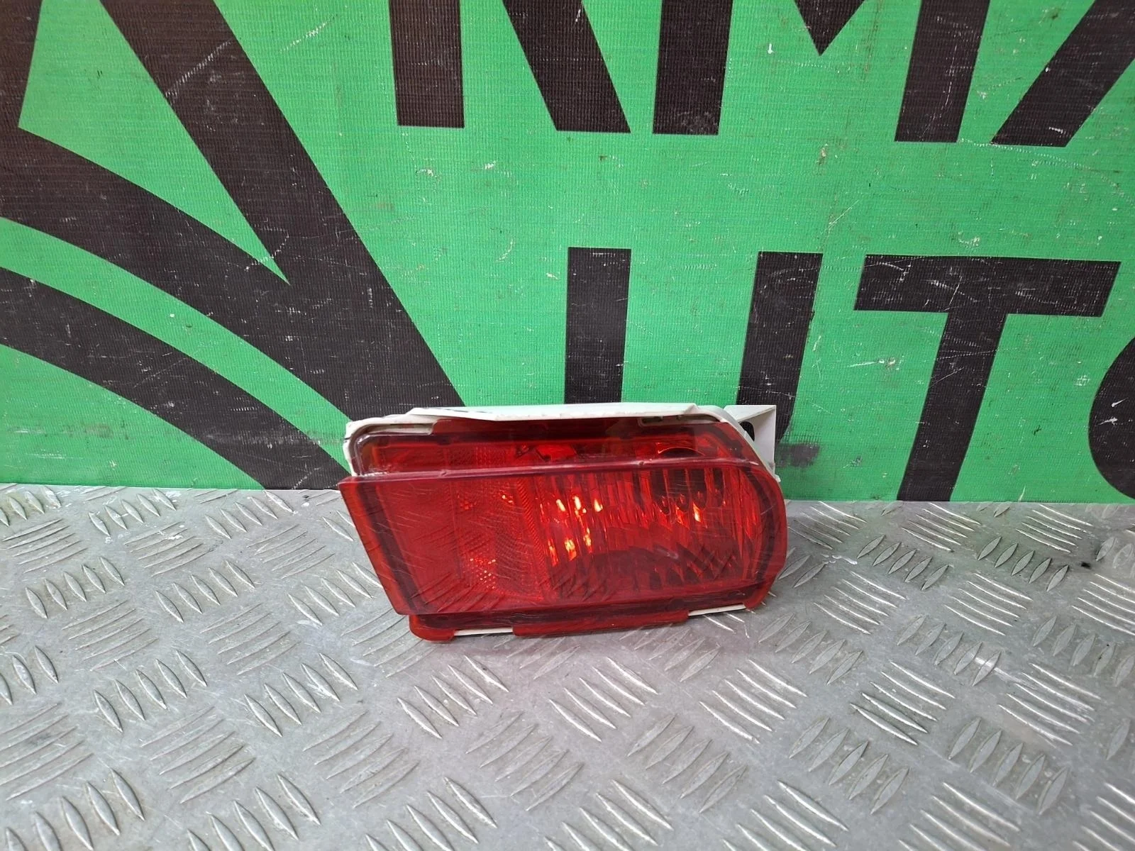 Фонарь противотуманный Toyota Land Cruiser Prado 2009-2024 8158160240 150, правый