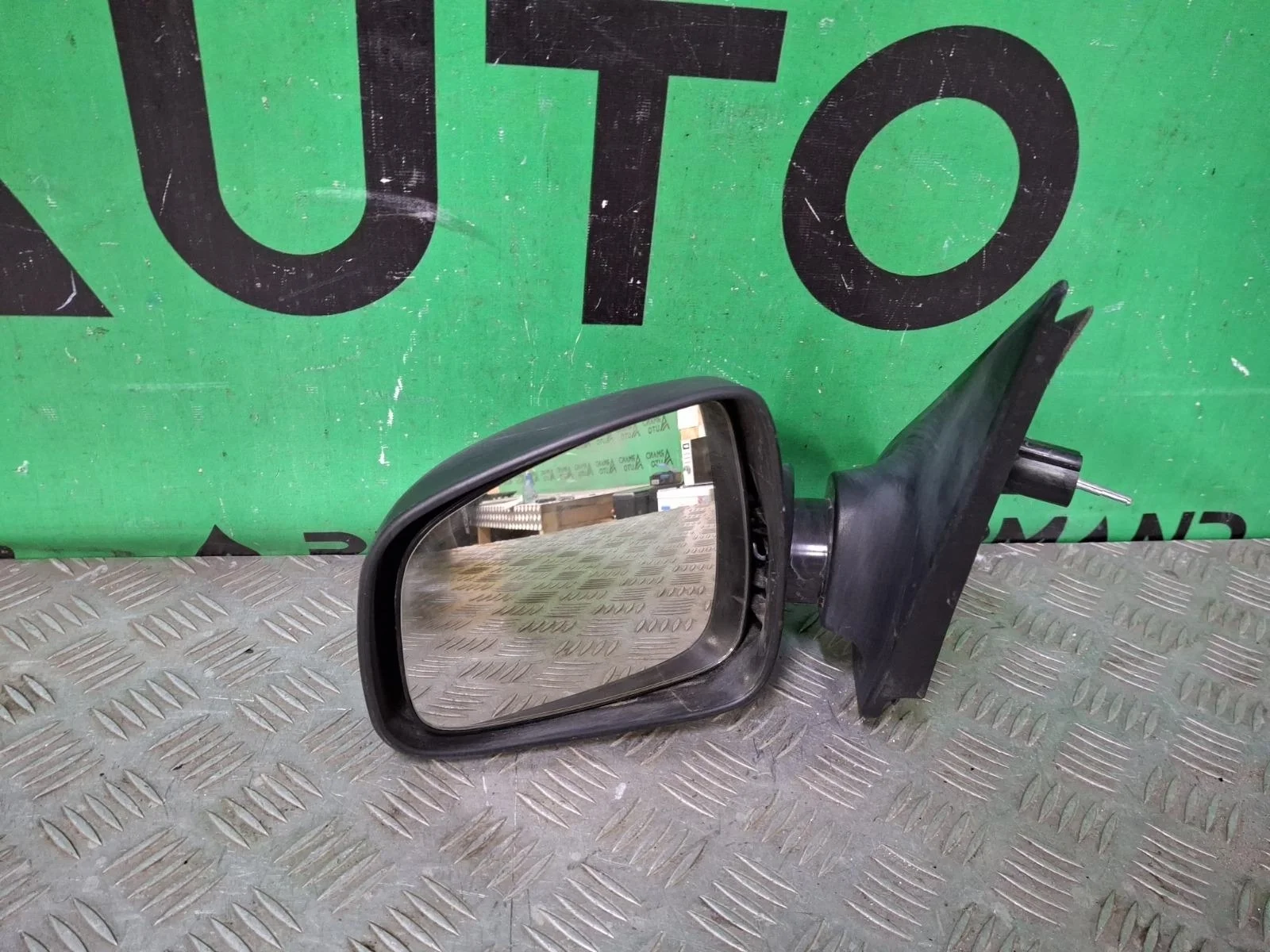 Зеркало Renault Logan 2012-2022 963023249R 2, левое