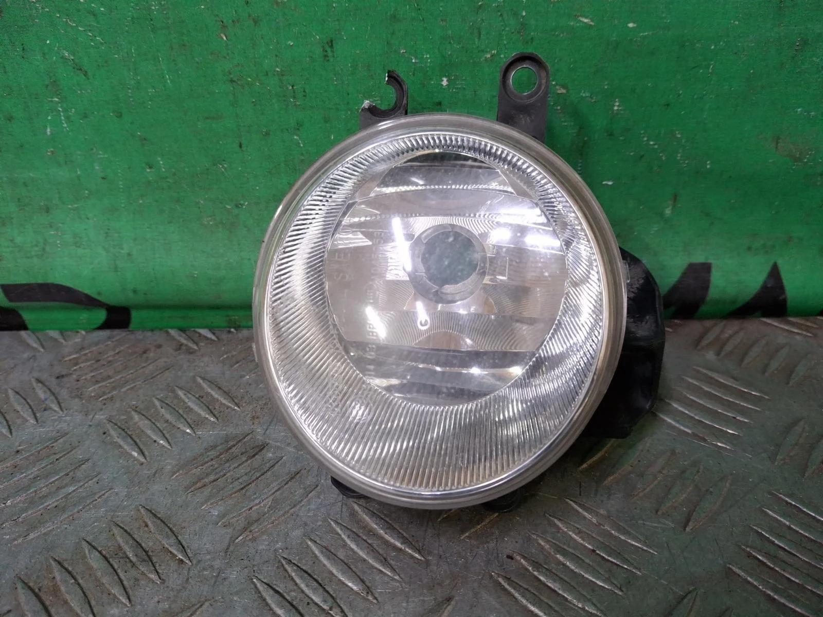 ПТФ Toyota RAV4 2015-2019 8122147010 4 CA40, левый