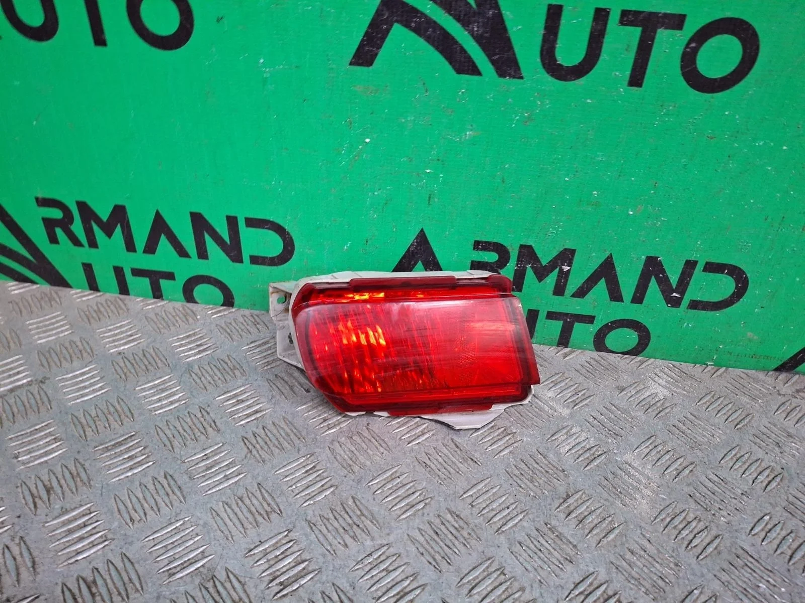 Фонарь противотуманный Toyota Land Cruiser Prado 2009-2024 8158160240 150, правый