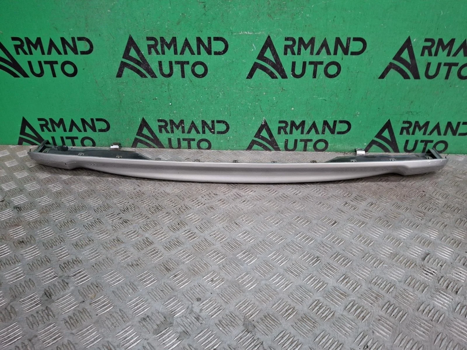 Накладка бампера Mitsubishi Pajero Sport 2015-2021 6410C893HB 3, задняя