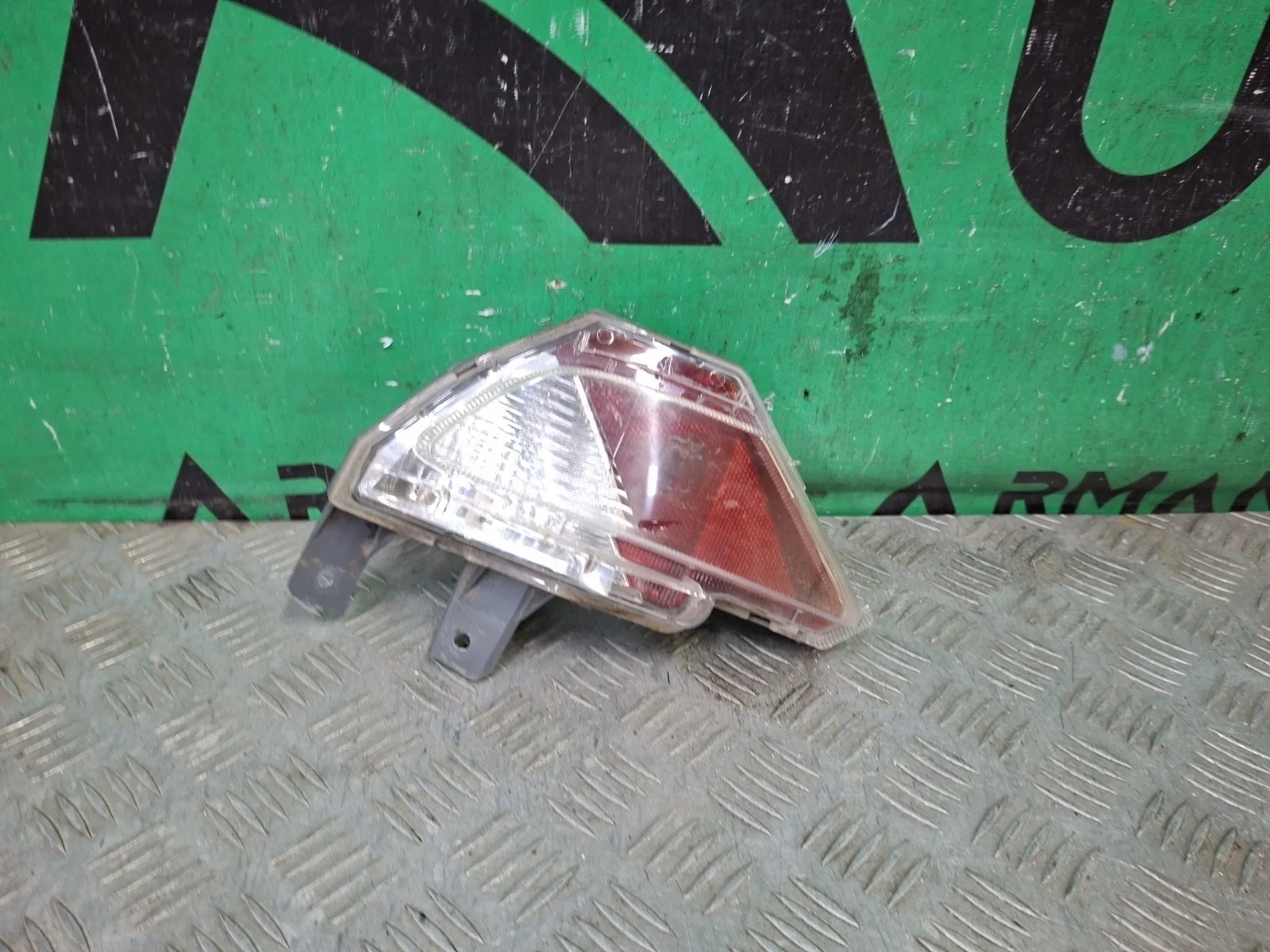 Фонарь противотуманный Toyota RAV4 2015-2019 8145642060 4 CA40, левый