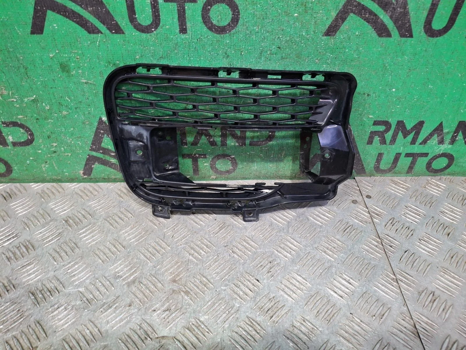 Решетка бампера Land Rover Range Rover Sport 2013-2017 LR045033 2 L494, передняя правая