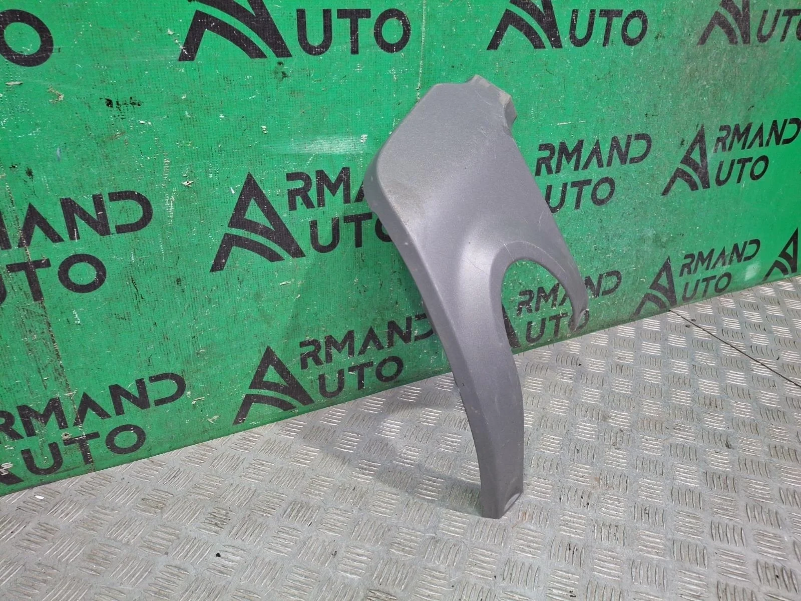Накладка бампера Land Rover Range Rover Evoque 2011-2018 LR026328 1 L538, задняя левая