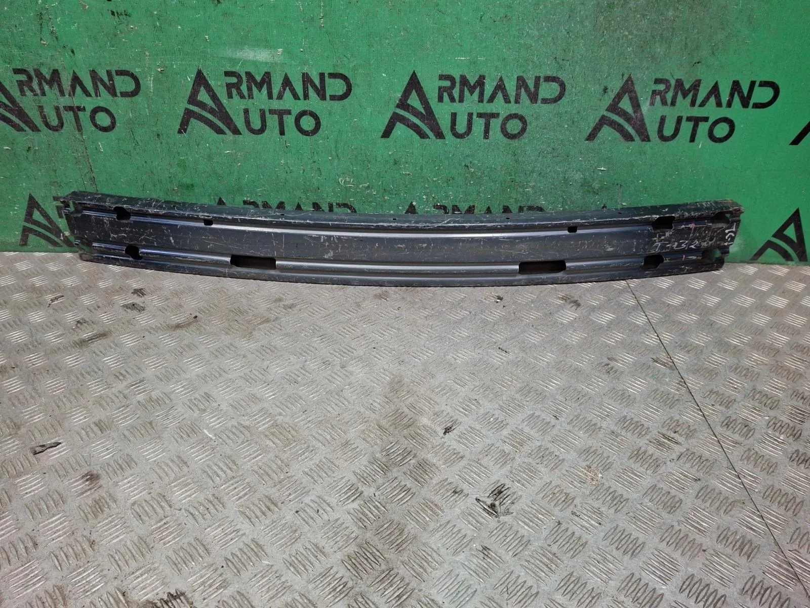 Усилитель бампера Nissan X-Trail 2013-2022 850324CC0A 3 T32, задний