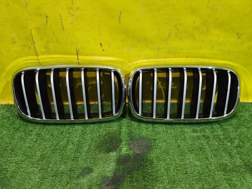 Решетка радиатора BMW X5 F15 2013