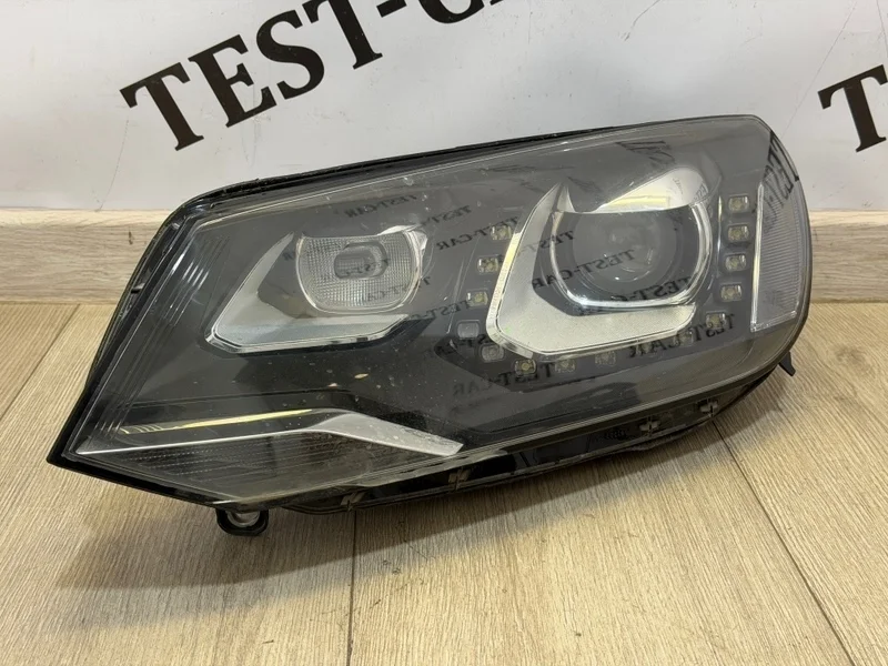 Фара VW Touareg NF 2010 - 2014 7P