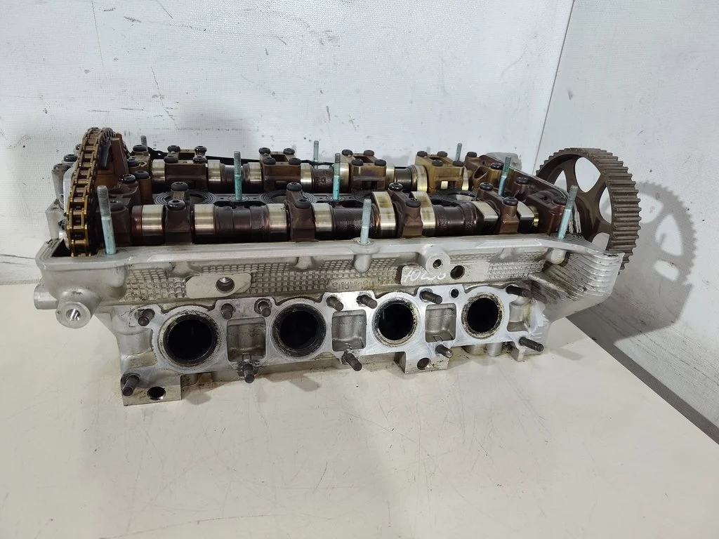 Головка блока цилиндров (ГБЦ) AWM  1.8 Турбо бенз