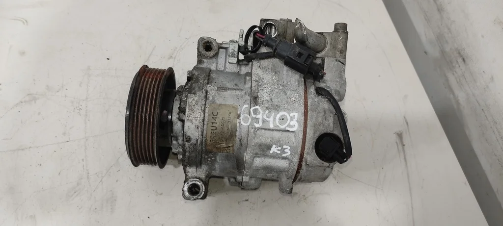 Компрессор кондиционера 6Q0820808C  1.4 Дизель Vo