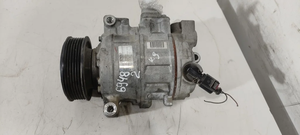 Компрессор кондиционера 8KD260805  2.0 TFSI Audi