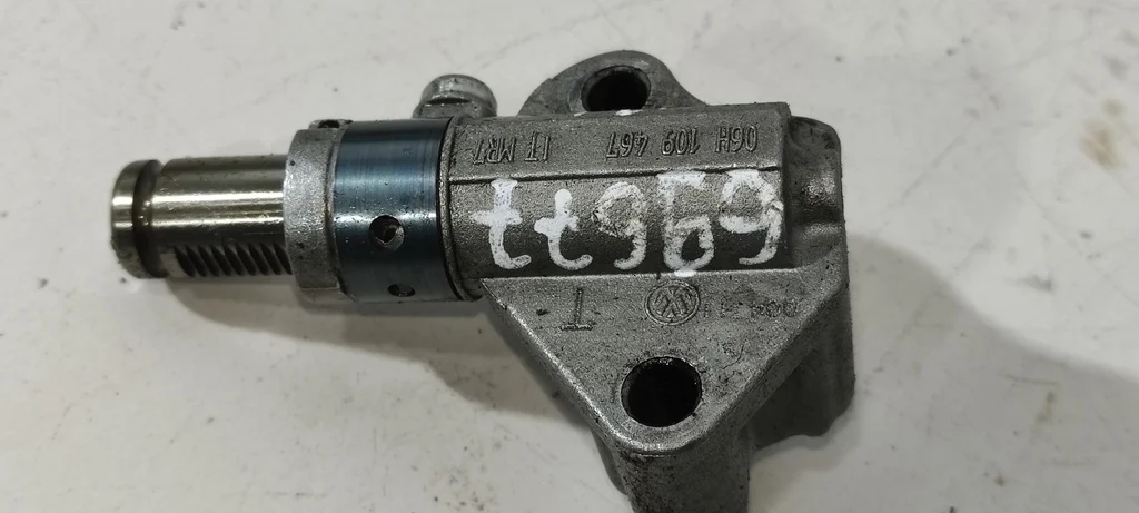 Натяжитель цепи 06H109467  1.8 TFSI Volkswagen