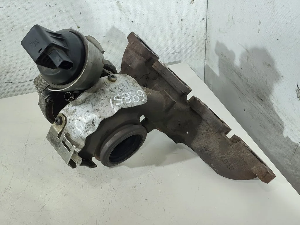Турбина 03L253056G  2.0 TDI Volkswagen