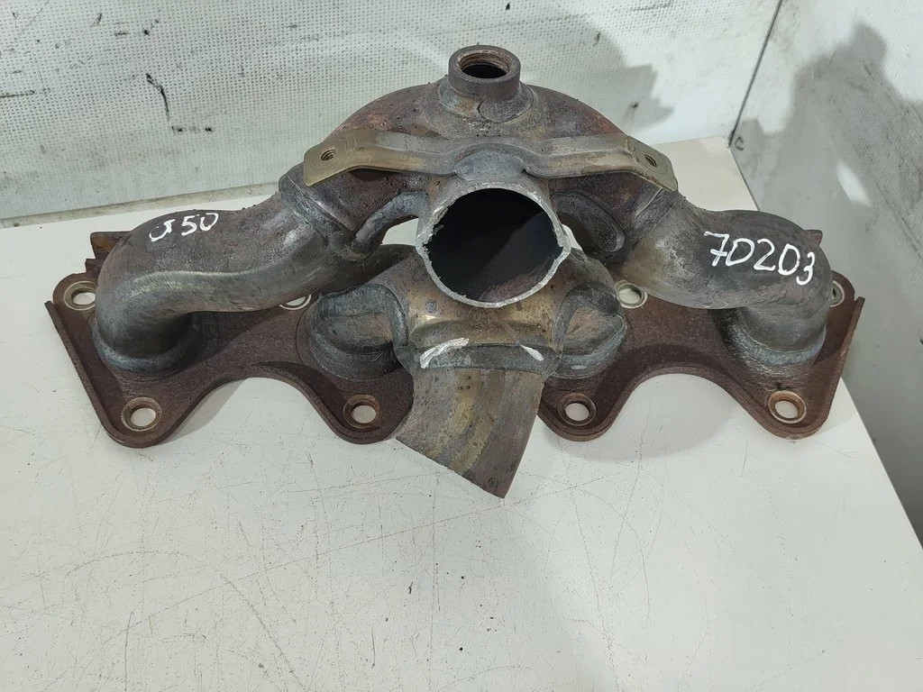 Коллектор выпускной 06F253052X  2.0 FSI Volkswagen