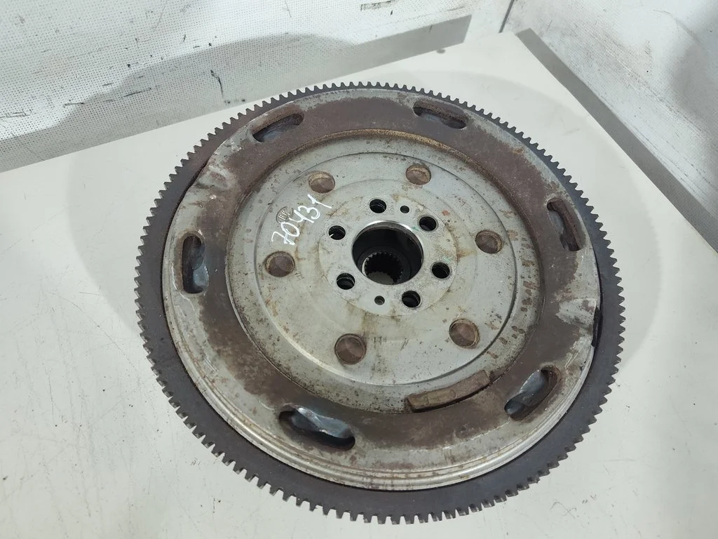 Маховик 06D105317B  2.0 TFSI Audi