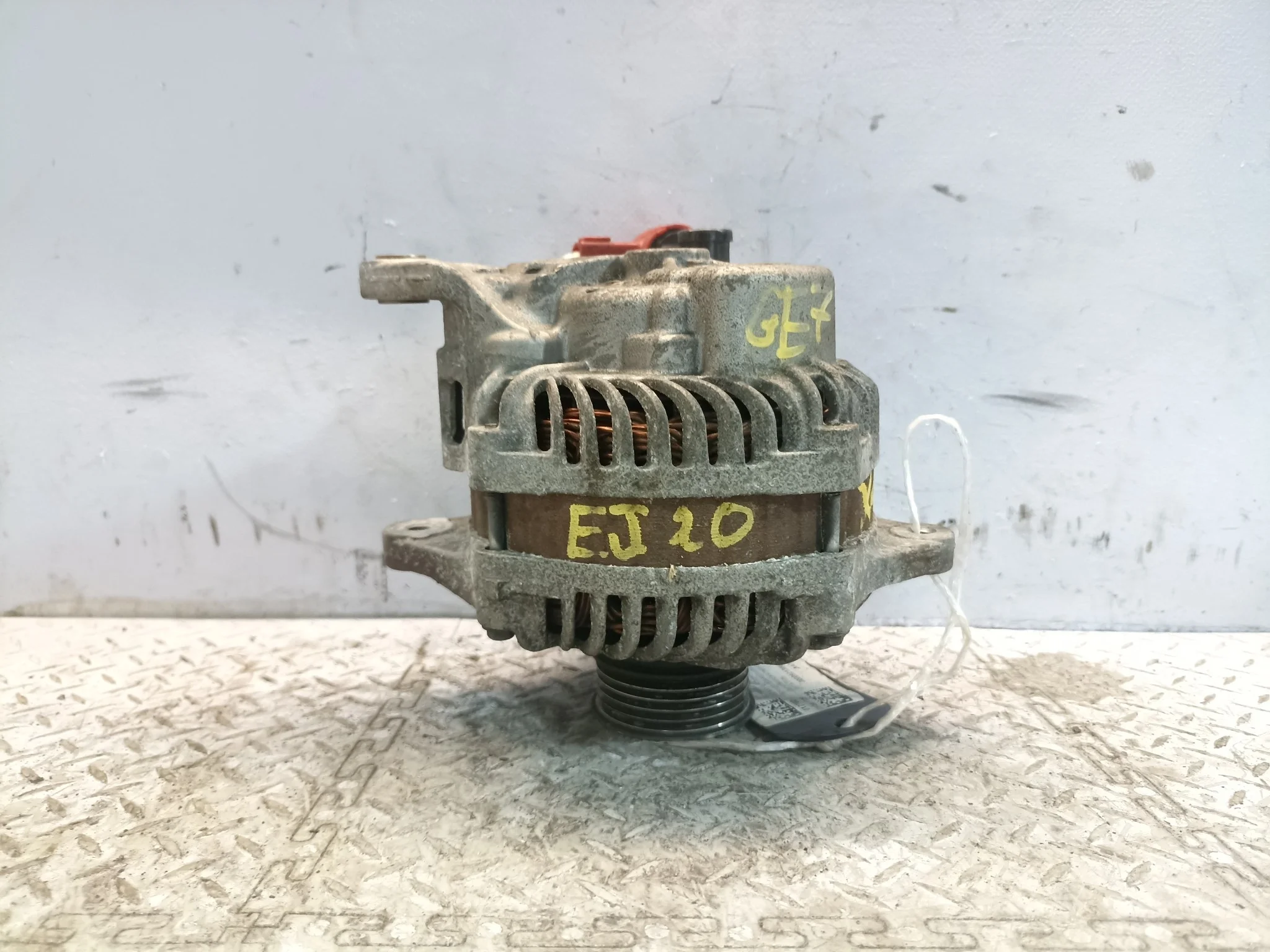 ГЕНЕРАТОР SUBARU 23700AA520  XA7621
