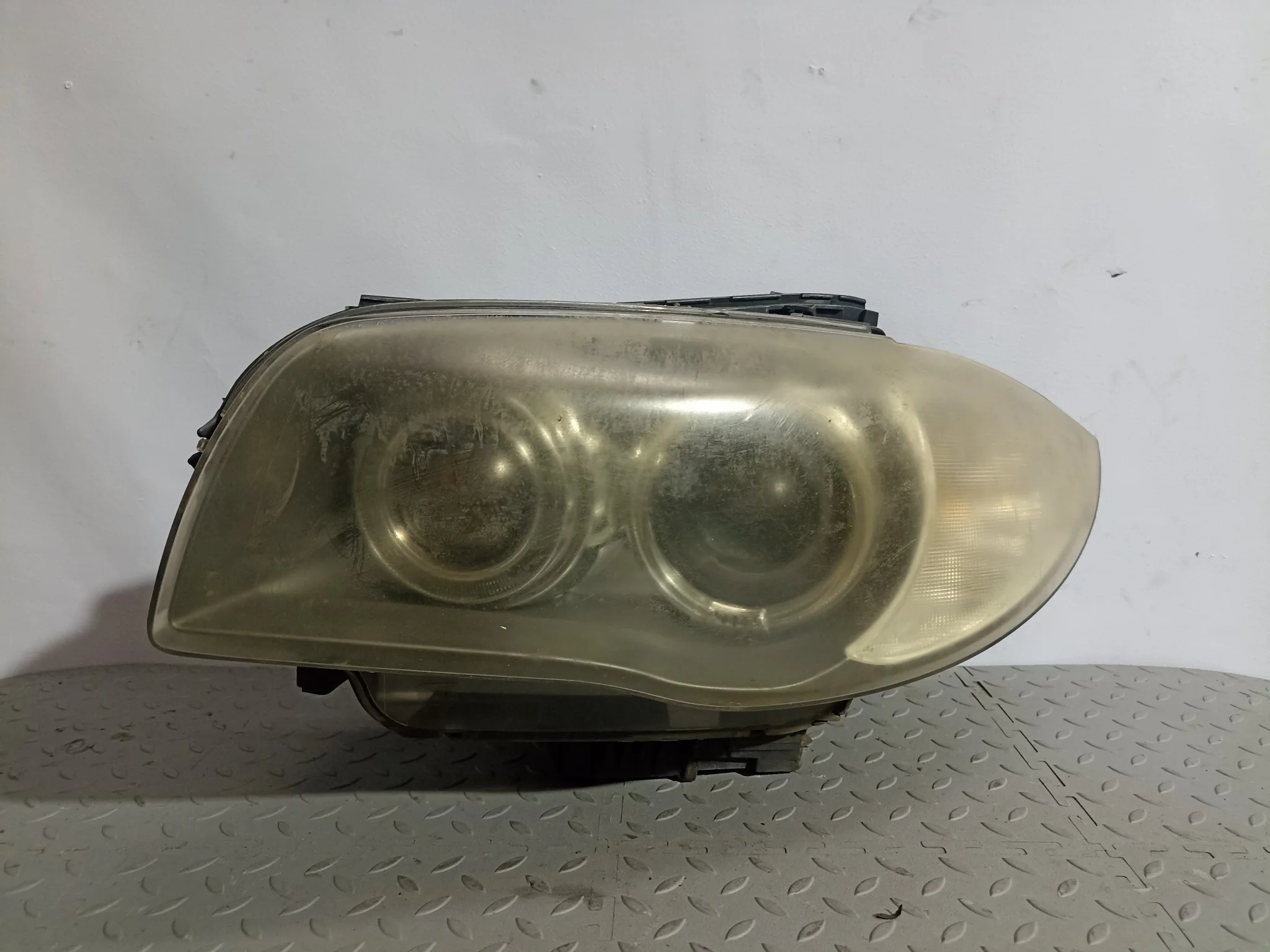 ФАРА BMW ЛЕВАЯ 63117181291  QA5451Z