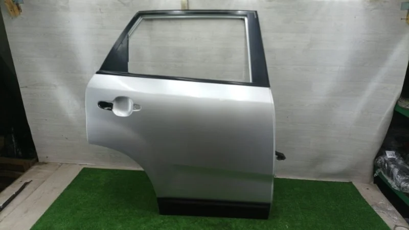 Дверь Kia Sorento XM