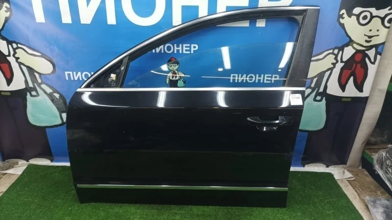 Дверь Skoda Superb 2014