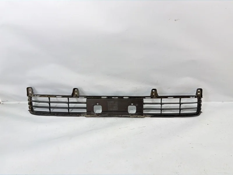 Решетка бампера Toyota Land Cruiser 2012-2015 200