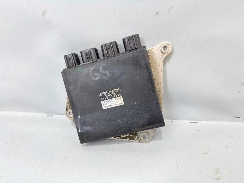 Блок электронный Lexus GS300 2005-2011
