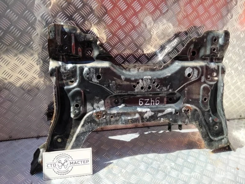 Подрамник передний Peugeot Partner B9