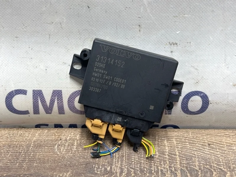 Блок управления парктроником Volvo XC60 31314152 XC60