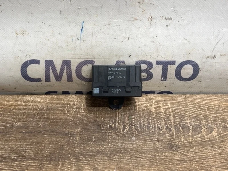 Блок управления обогревом сидений Volvo XC60 31268907 XC60, передний