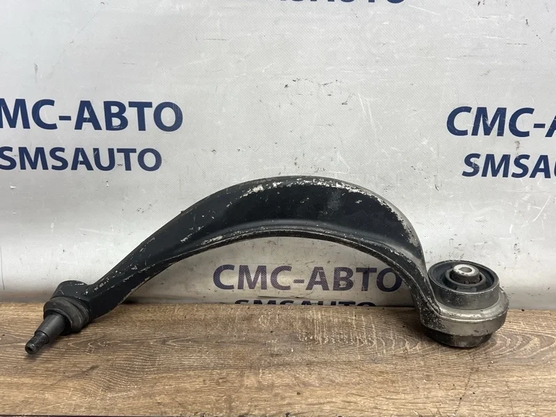 Рычаг Audi A8 4H0407694G D4 4.0 CTG, передний правый