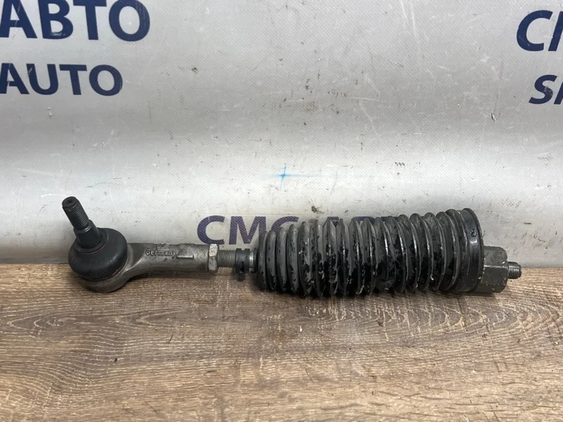 Рулевая тяга Volkswagen Touareg 7L0422804D NF 3.6, правая