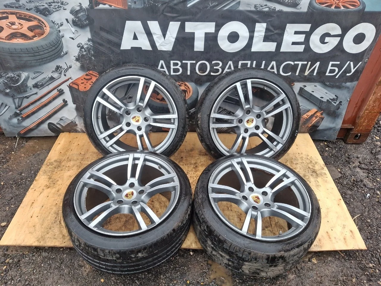 Комплект колес Porsche Panamera S 2009 97036217806 970 4820