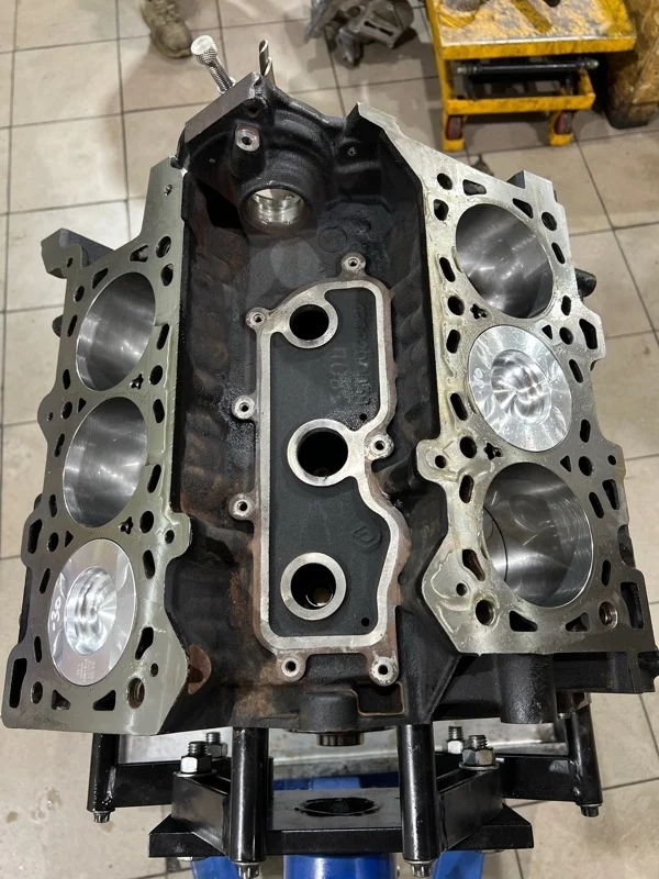 Шорт-Блок Nissan Pathfinder 2010-2014 V9X V9X