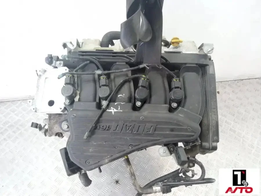 Двигатель,0608935,Fiat Stilo 2005